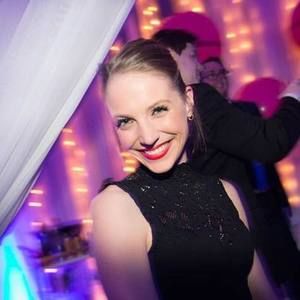 Meet your Posher, Amelie